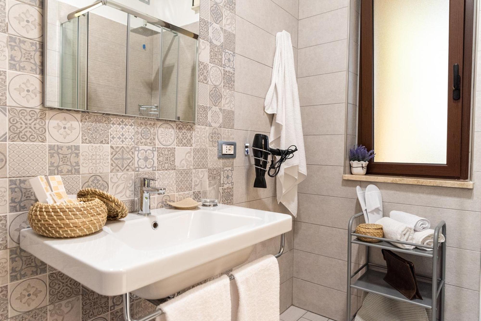أغروبولي Cilento Suite - Vinarte B&B المظهر الخارجي الصورة